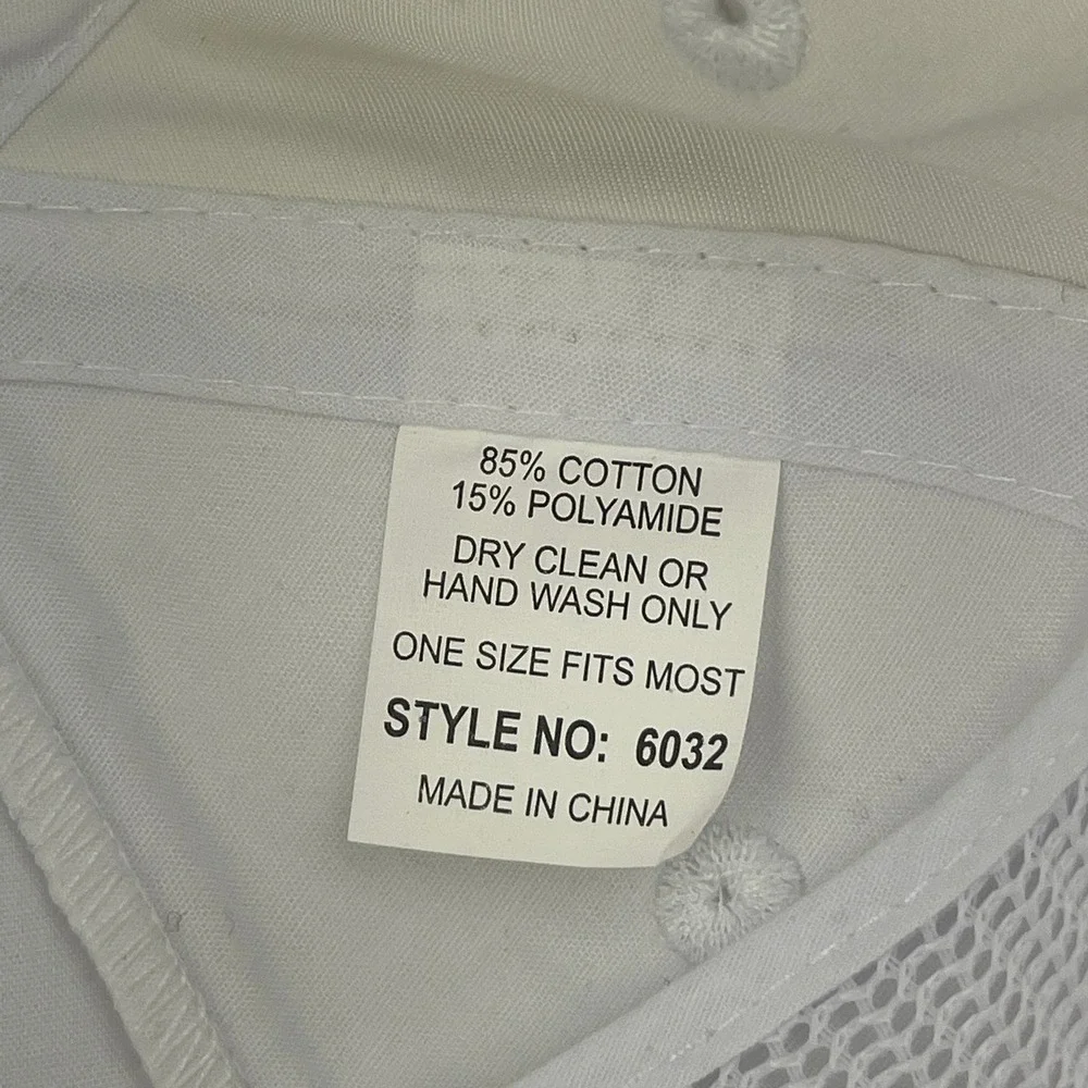 Decky Hat Unisex OSFM 6032 White World Mandate 2024 Dove Rope EUC